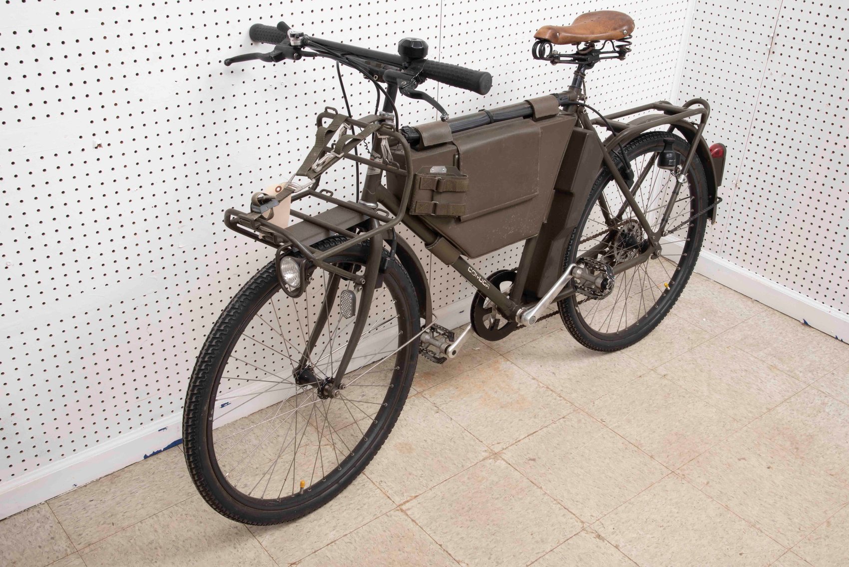 Image for Purple Gallery - Militaria & Estate Online Auction