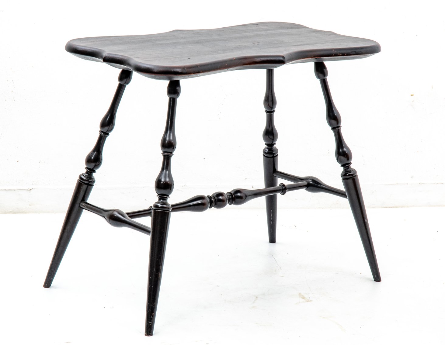 Image for Purple Gallery Auction - Nice Consignment Variety