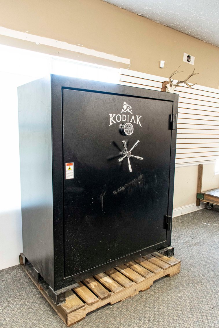 Image for 1st Annual Sportsman's Auction - Tan Gallery Part 2