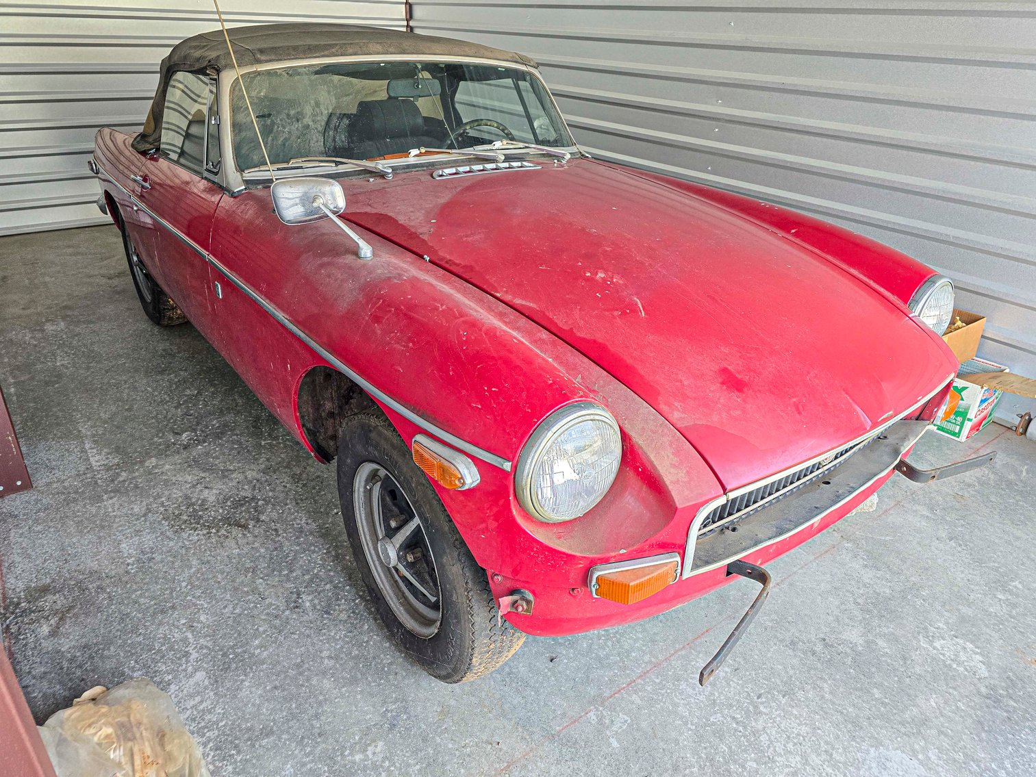 Image for Yellow Gallery - Club Car Golf Cart, Trailer, 1970 MG, Nice Estate Items