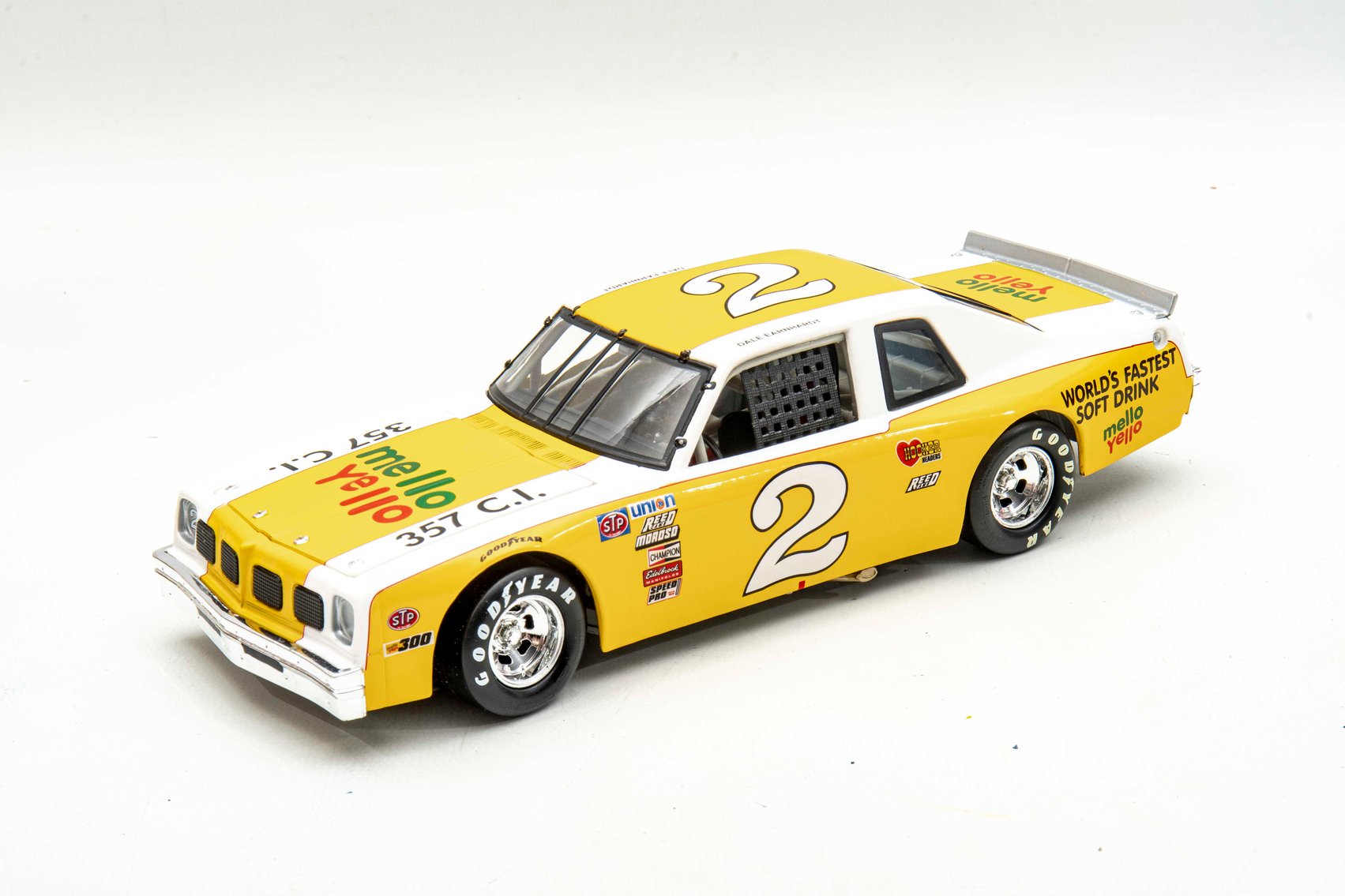 Image for Pink Gallery - Comics, Coca-Cola & Nascar