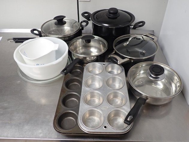 Image for Candi Werx Storefront Closing Sale - Hamilton