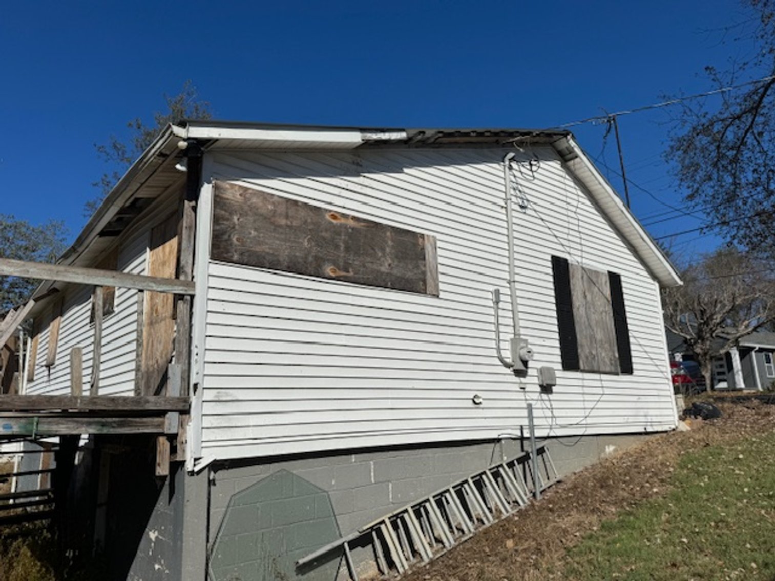 Image for 172 Columbia Ave - House & Lot - Selling Per Court Order