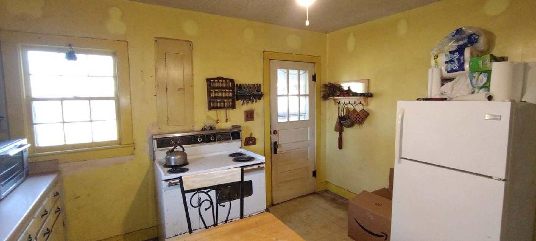 Image for Fixer-Upper in Scotts Hill - Decatur County (TN River Country)