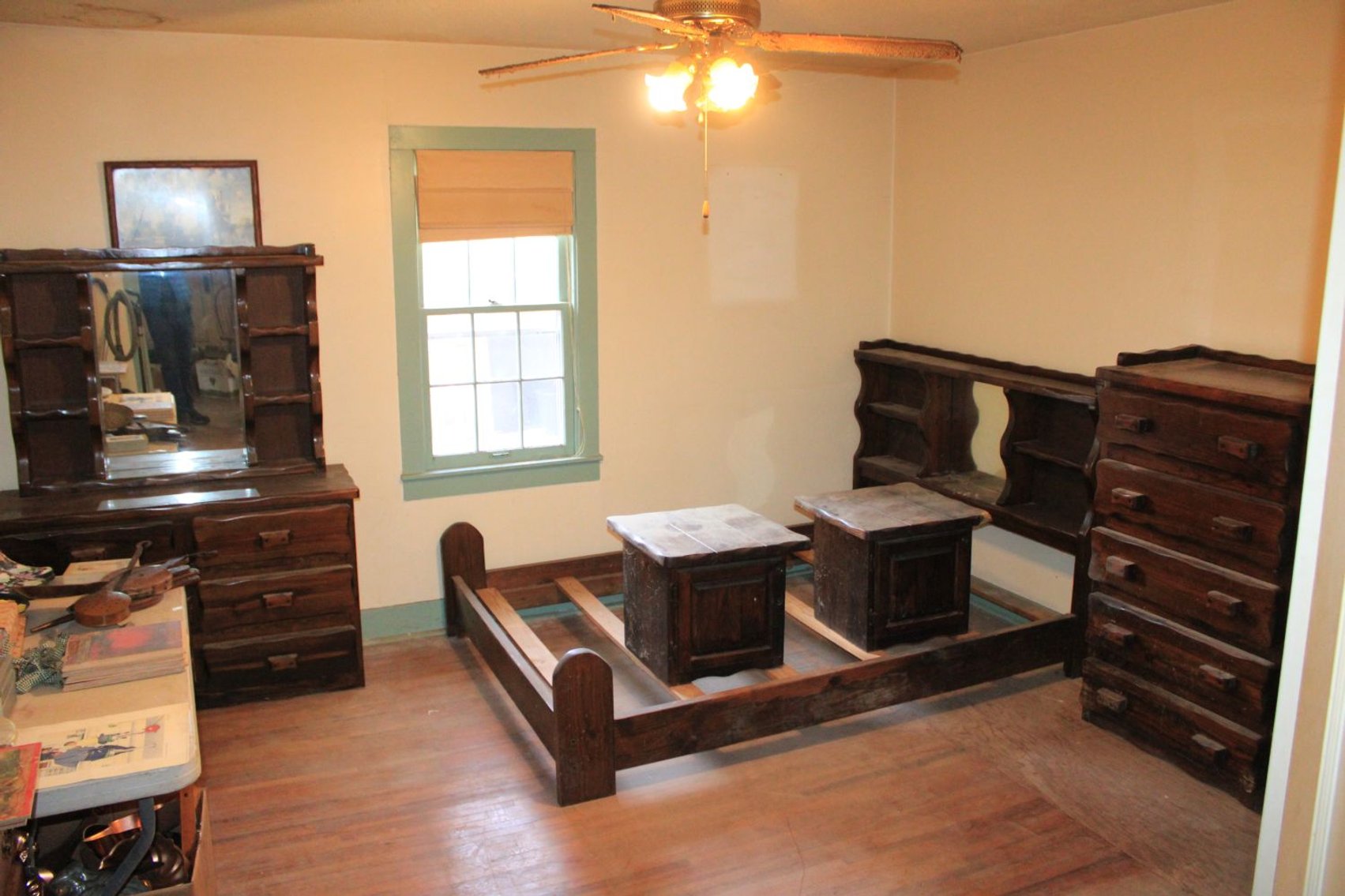 Image for Fixer-Upper in Scotts Hill - Decatur County (TN River Country)