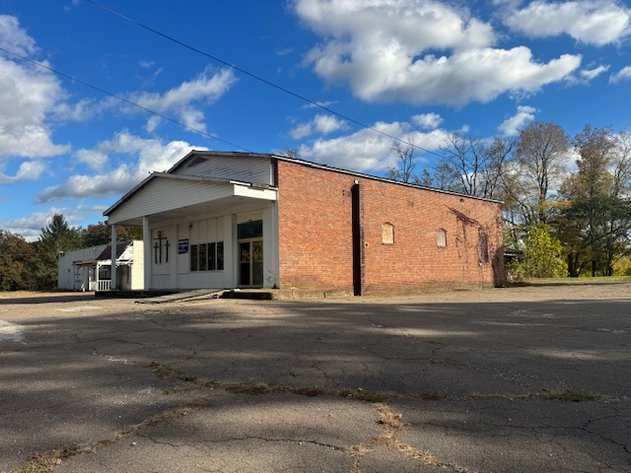 Image for Historic Wrigley Landmark Building - Commissary / Grocery / Old Post Office - 4,600 sf
