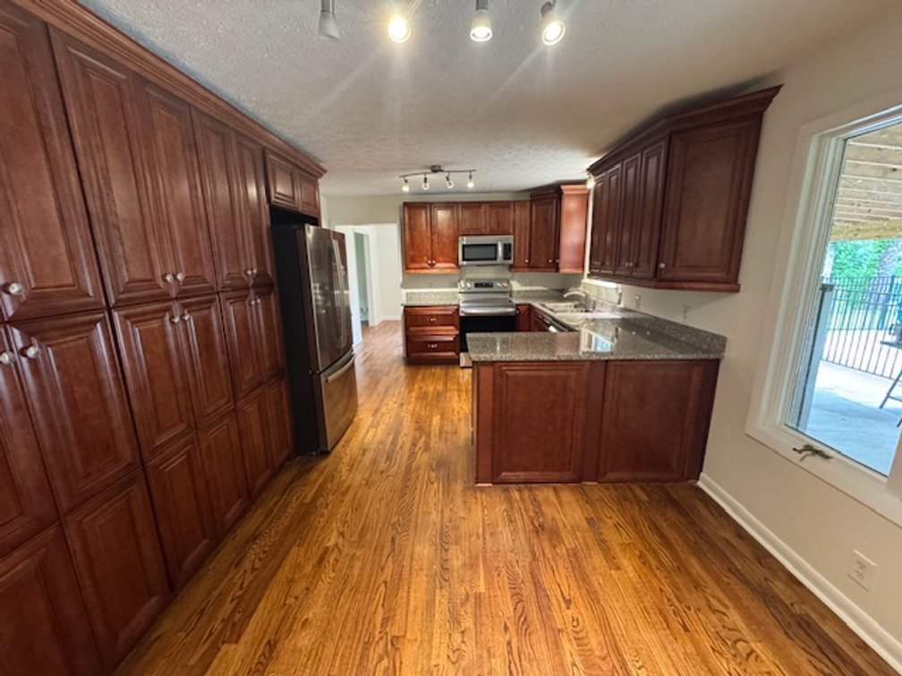 Image for 3,200 sf Brick House w/ Pool - 2+ Acres near schools
