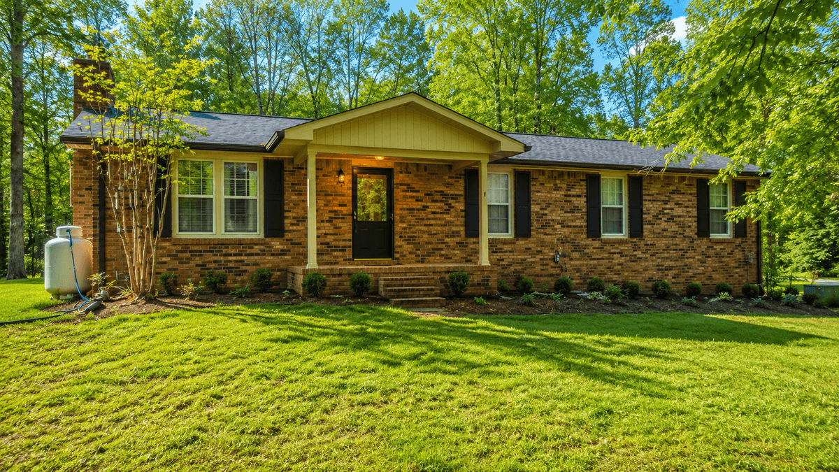 Image for 3,200 sf Brick House w/ Pool - 2+ Acres near schools