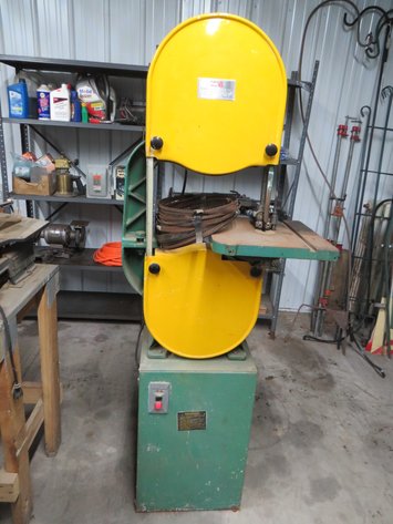 Image for Loyd Wiggert Moving Auction