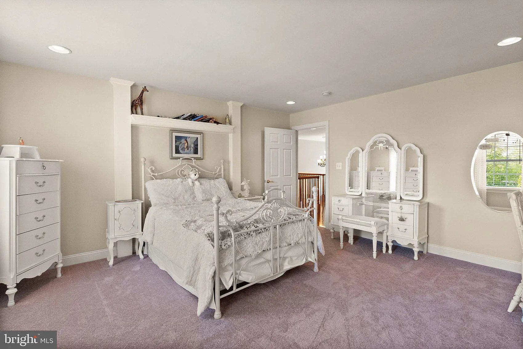Image for Loudoun $1.45 Mil Mansion Downsizing Online Auction