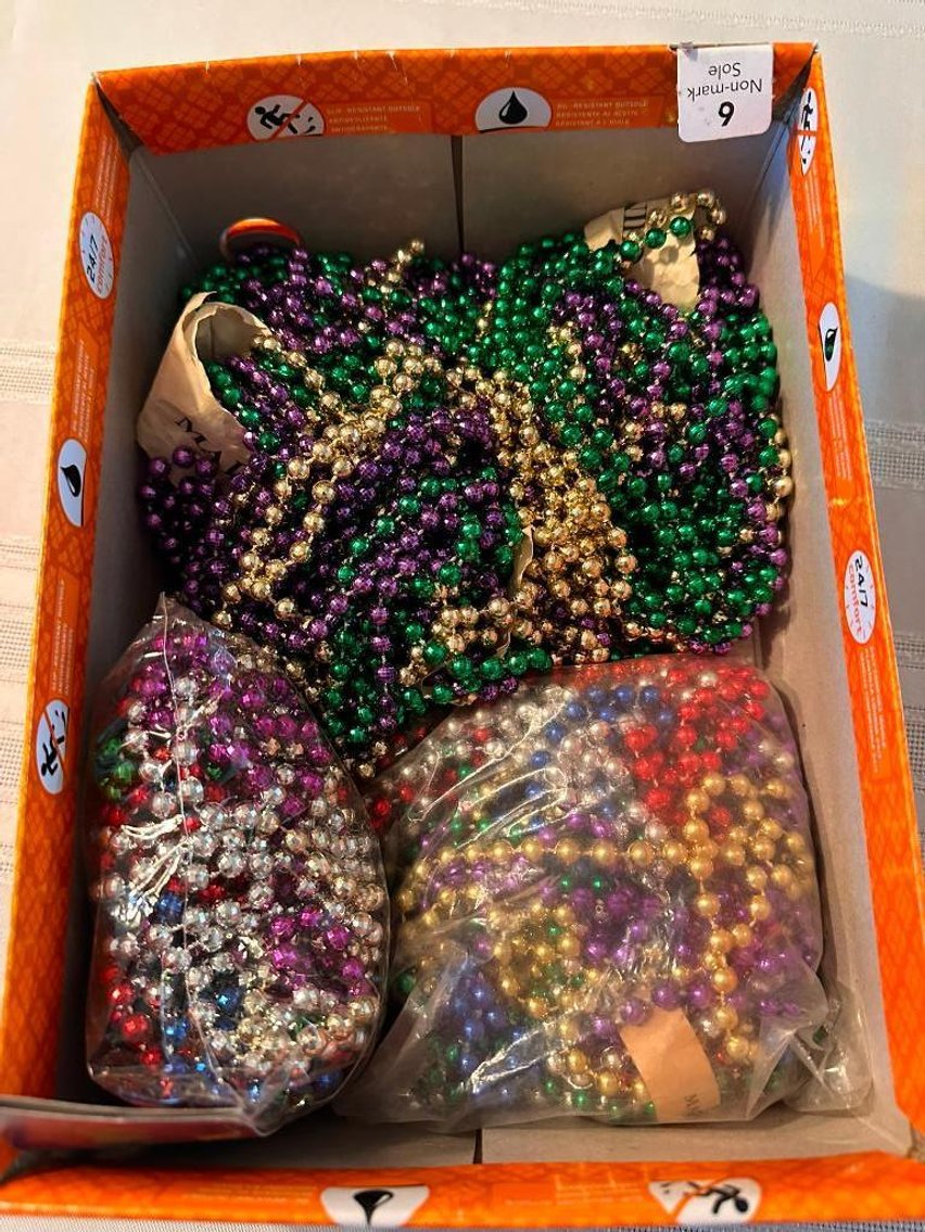 Image for Short Notice Household & Collectibles