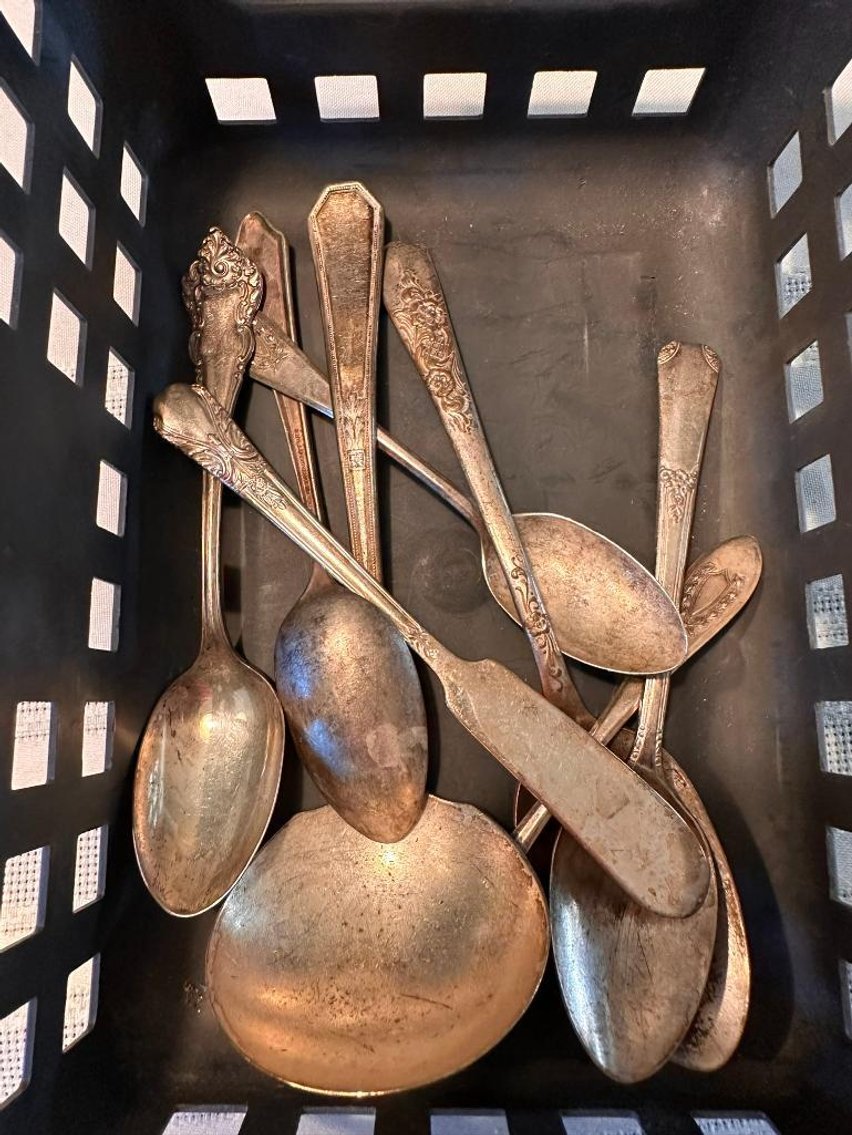 Image for Short Notice Household & Collectibles