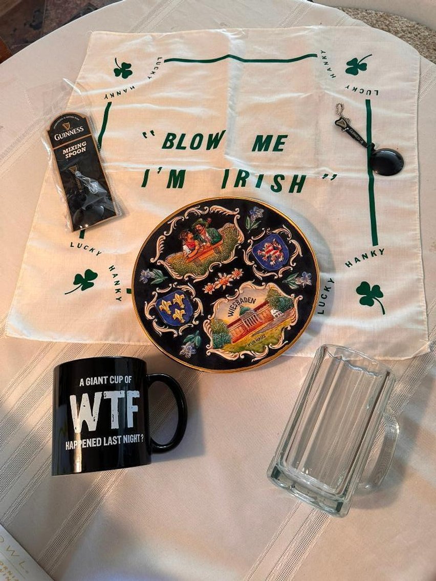 Image for Short Notice Household & Collectibles