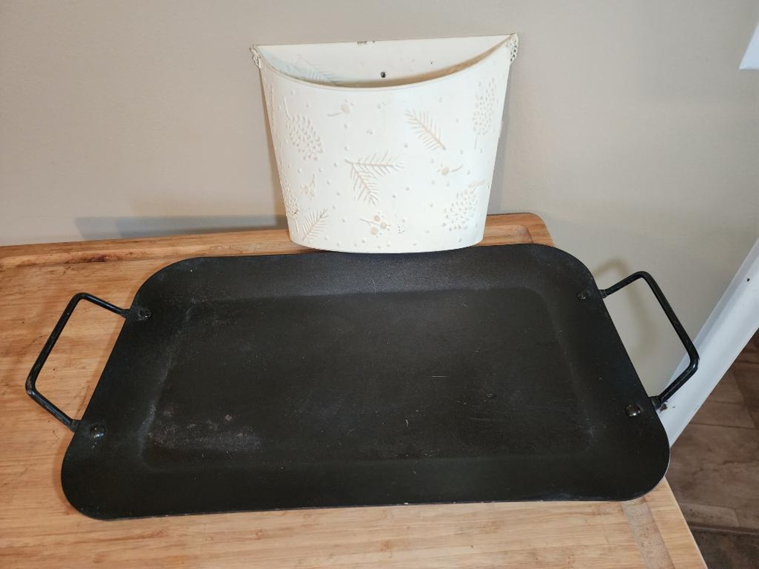 Image for Short Notice Household & Collectibles