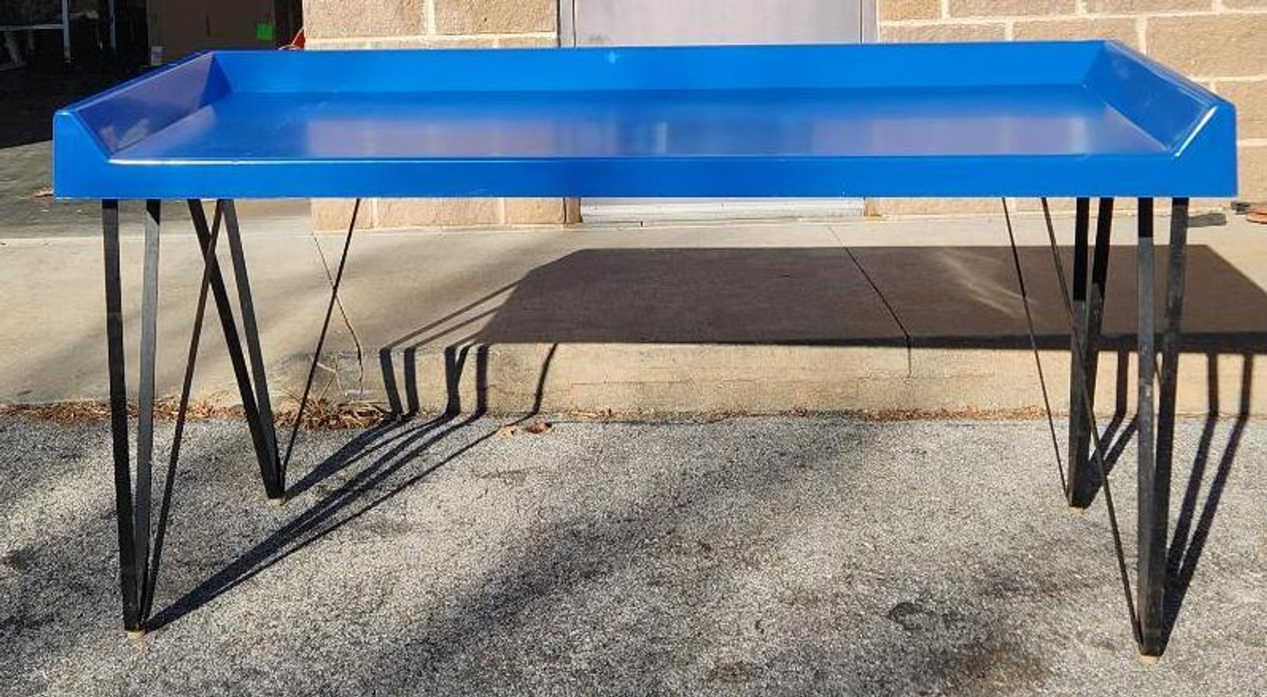 Image for Work Tables, Break Room Furniture, Laundromat Folding Tables, Seating, Commercial Washers