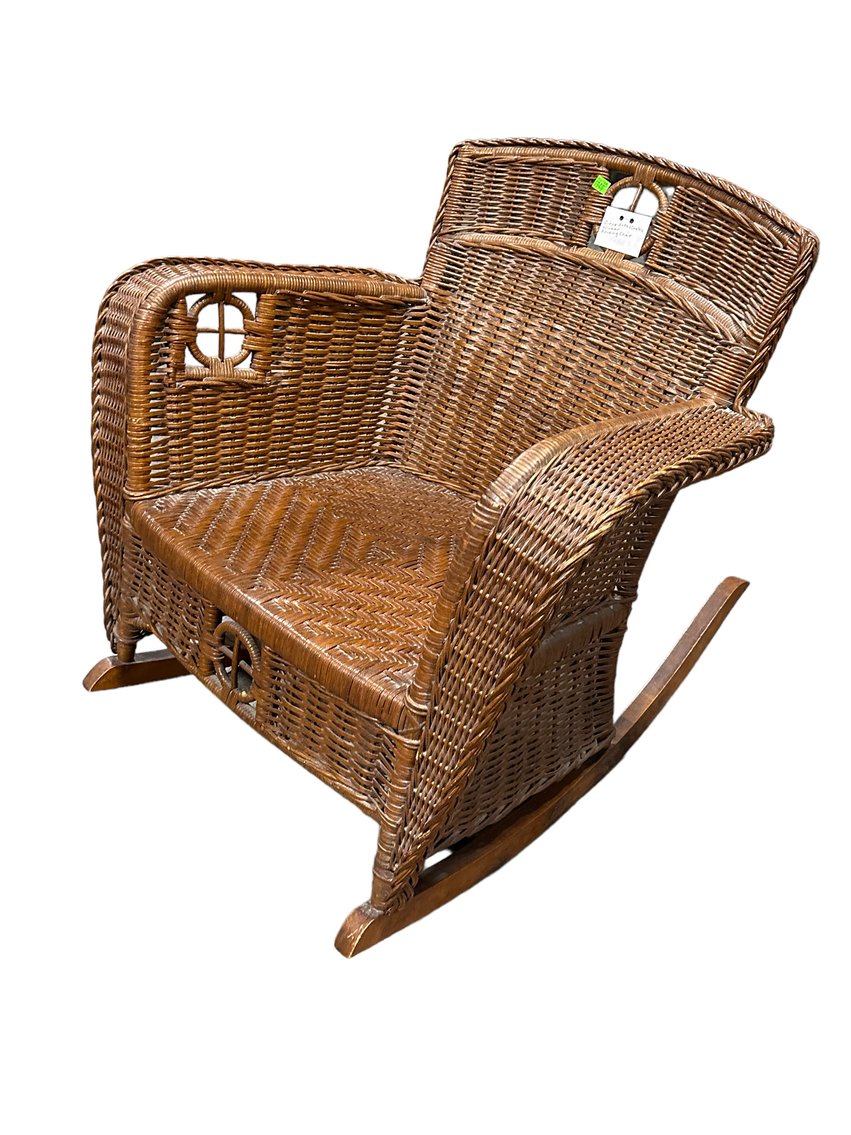 Image for Short-Notice Antiques, Tools, Household, Art & Advertising Auction