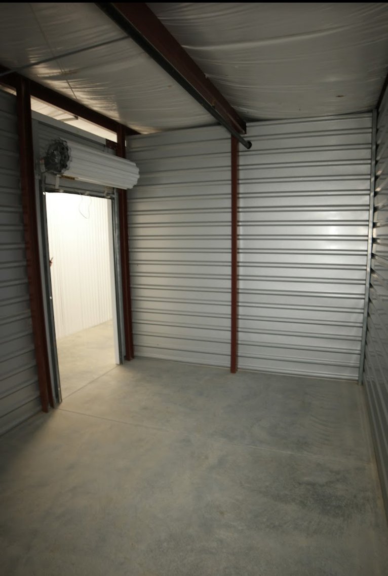 Image for DELINQUENT STORAGE UNIT LIVE AUCTION - PONCA STORAGE FACILITY