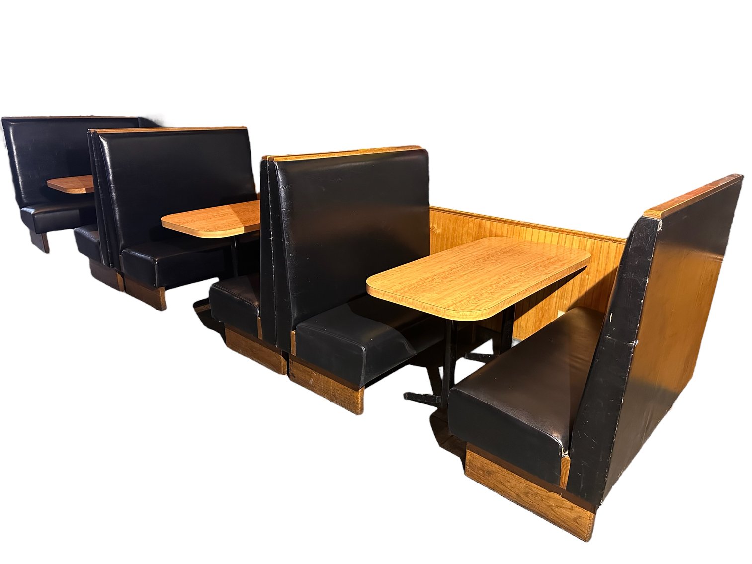 Image for Cruisers Bar & Grill Liquidation - Omaha, NE