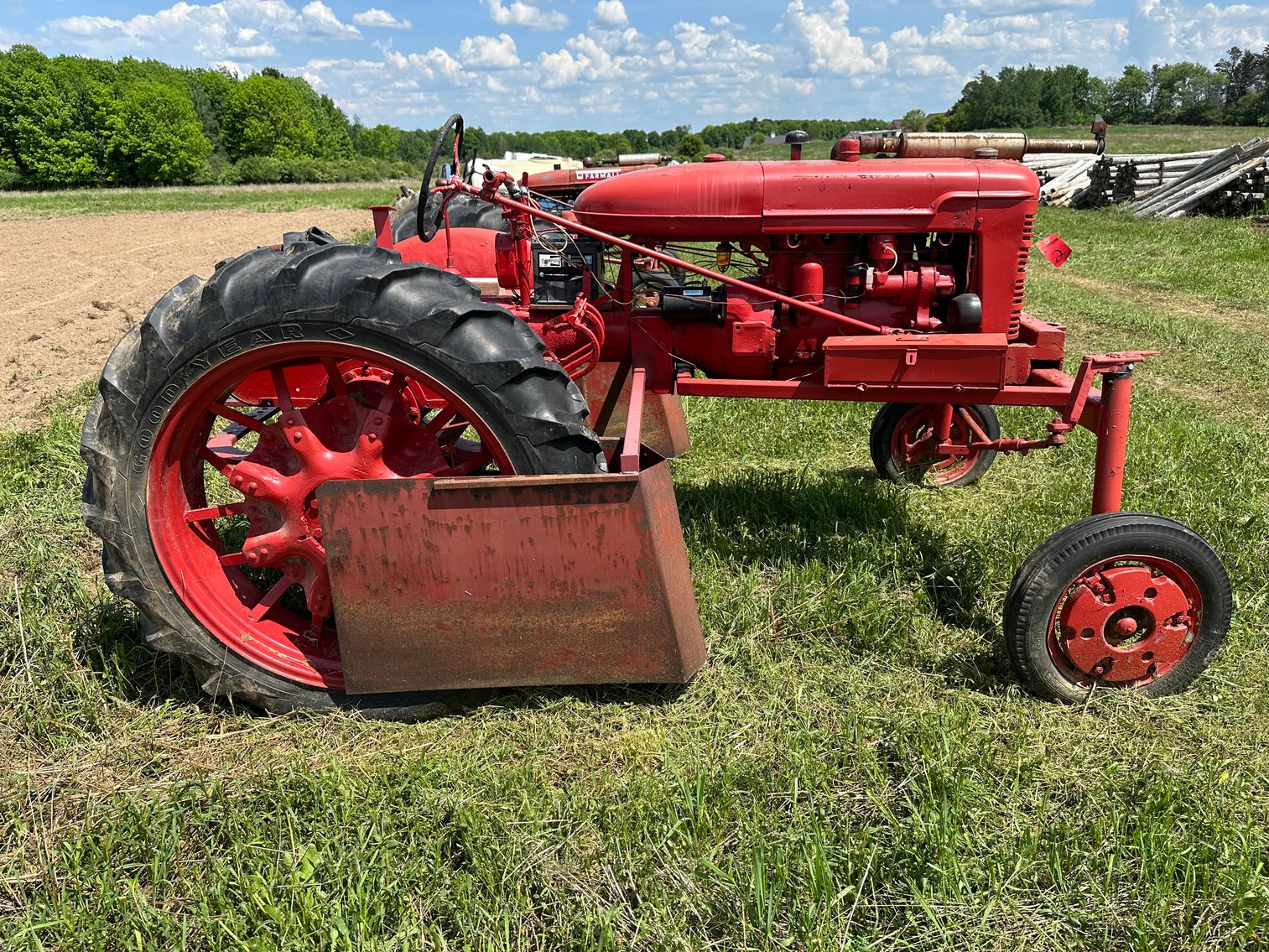 Image for Ginseng Equipment Auction