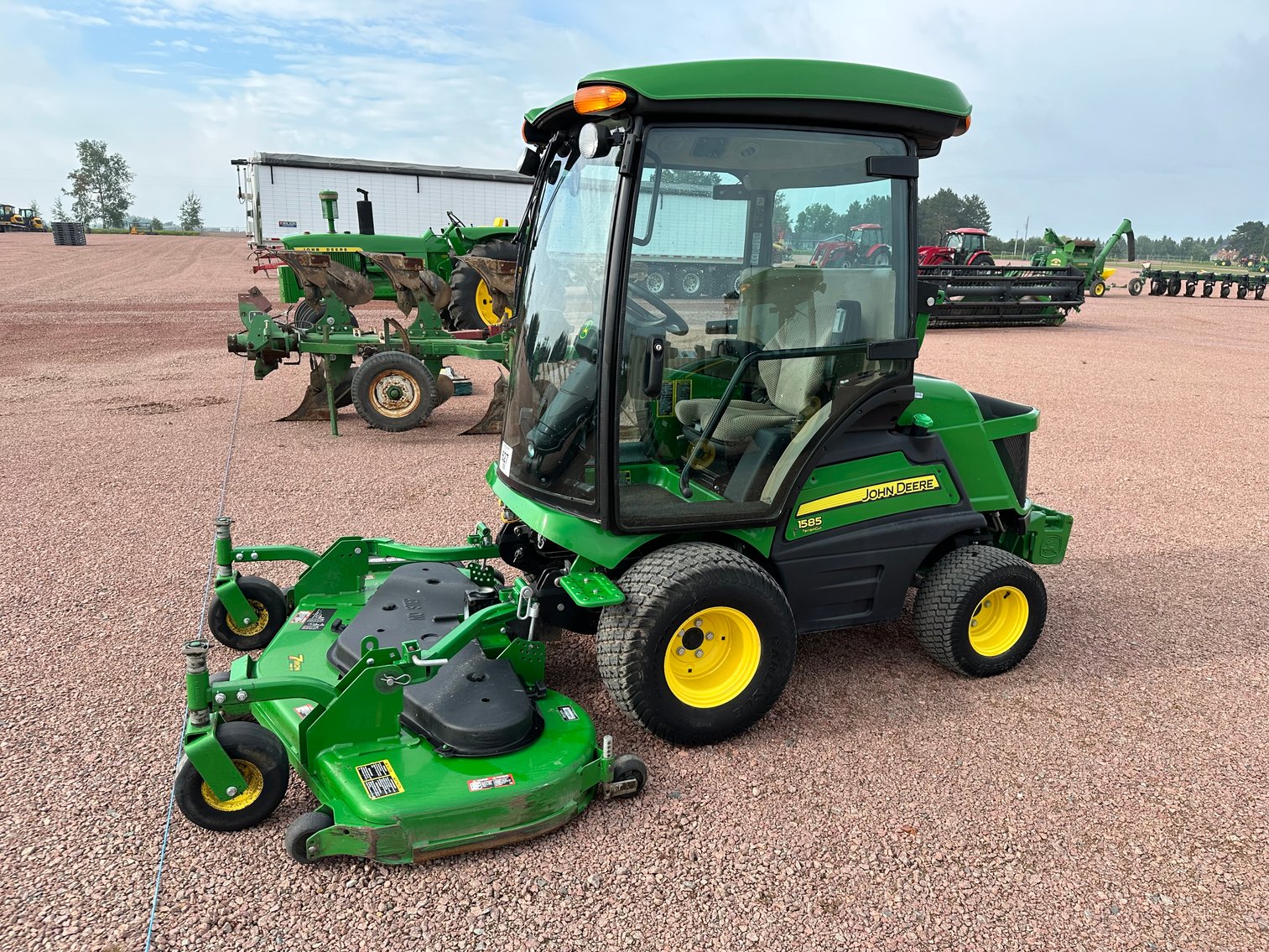 Image for RING 1 - 2023 Annual Fall Equipment Auction