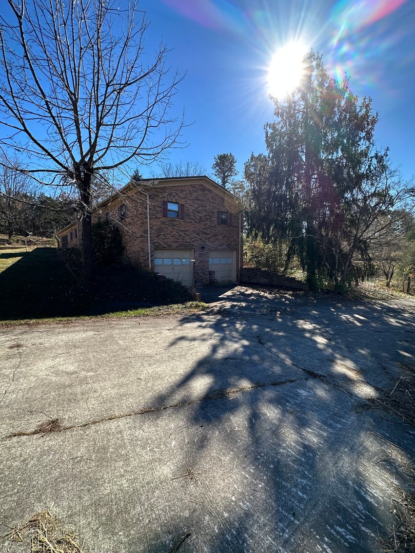 Image for 4925 Old Kentucky Road Absolute Auction, Morristown TN -  5+/- Acres/Plus House