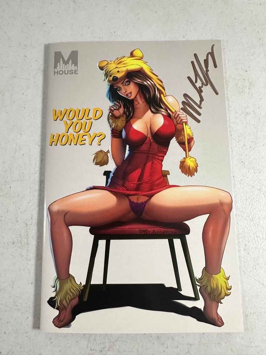 Image for COMICS & COLLECTIBLES - 500+ LOTS