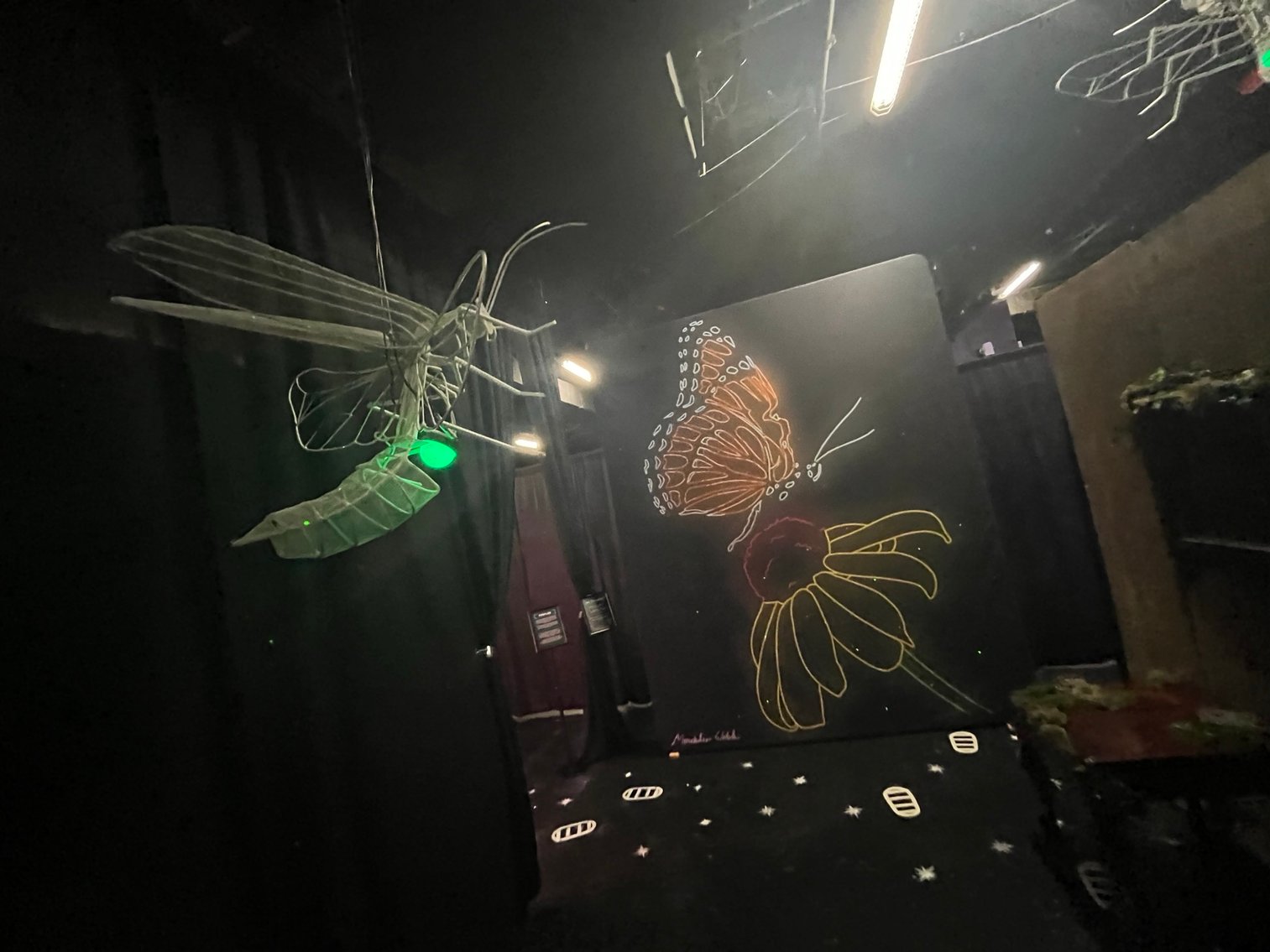 Image for 10,000sf INDOOR ATTRACTION - LIGHTING, EQUIPMENT, DECOR
