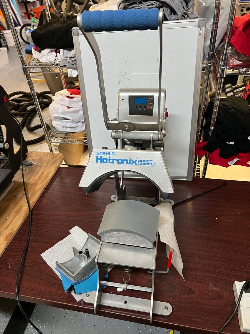 Image for BUSINESS LIQUIDATION - EMBROIDERY * MORE