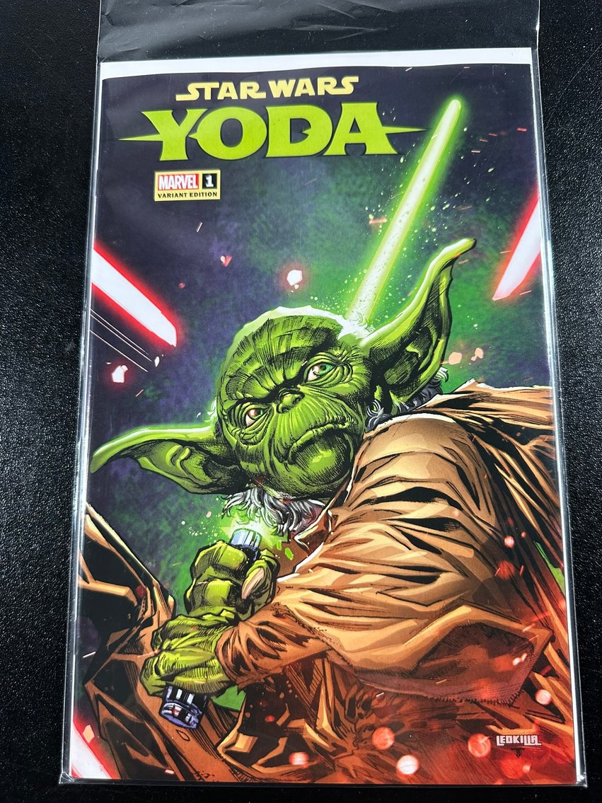 Image for COMICS, TOYS, COLLECTIBLES - 400+ LOTS