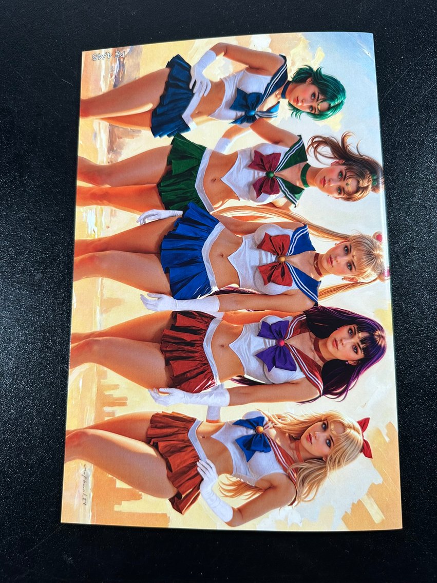 Image for COMICS, TOYS, COLLECTIBLES - 400+ LOTS