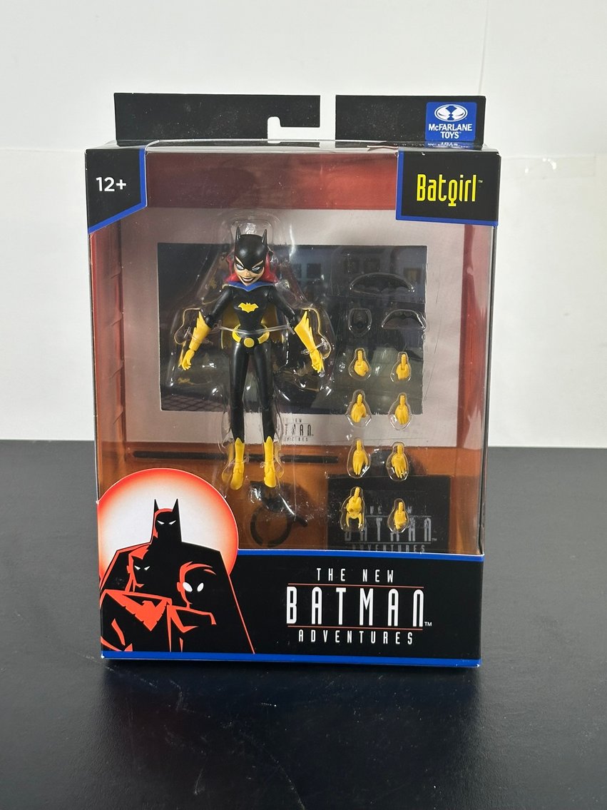 Image for COMICS, TOYS, COLLECTIBLES - 400+ LOTS