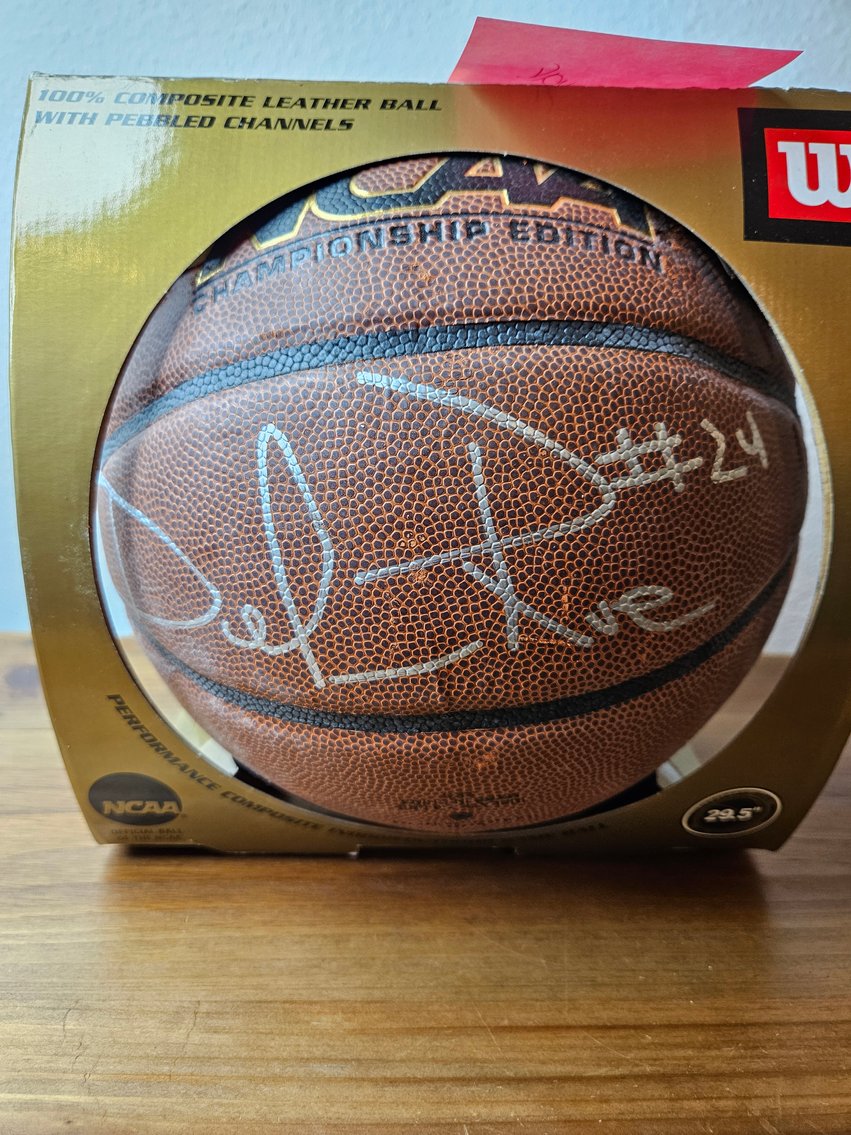 Image for SPORTS MEMORABILIA - FUNDRAISER