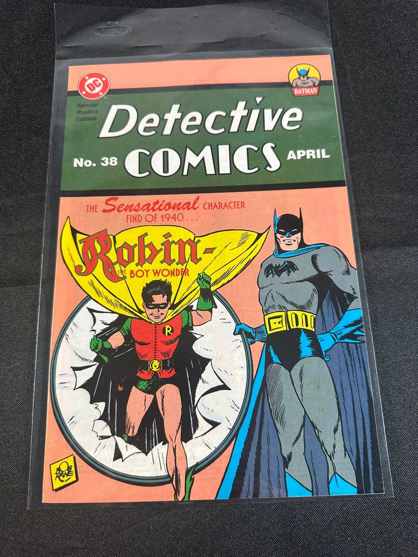 Image for COMICS & COLLECTIBLES