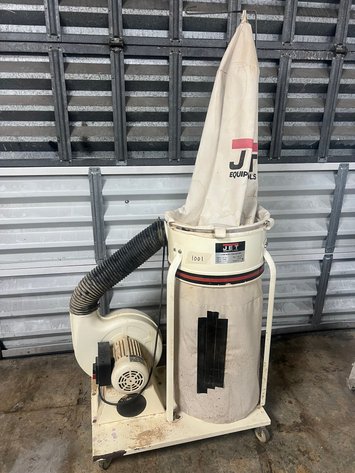 Image for MACHINERY, EQUIPMENT, BOX TRUCK ++ ABSOLUTE