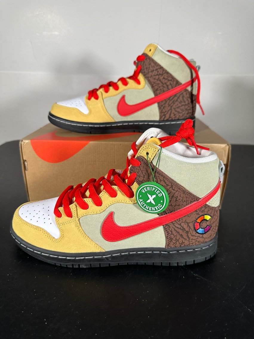 Image for COMICS, FUNKOS, NIKE / JORDAN SNEAKERS & MORE