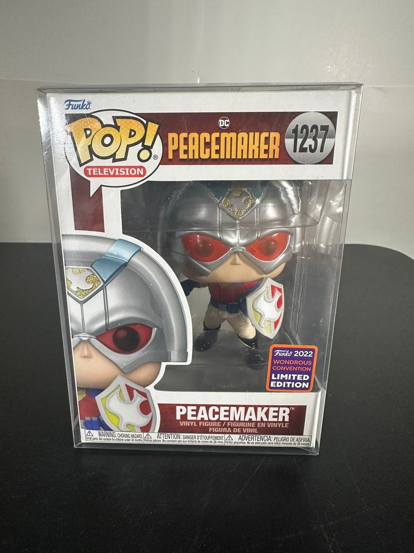 Image for COMICS & COLLECTIBLES - 400+ LOTS