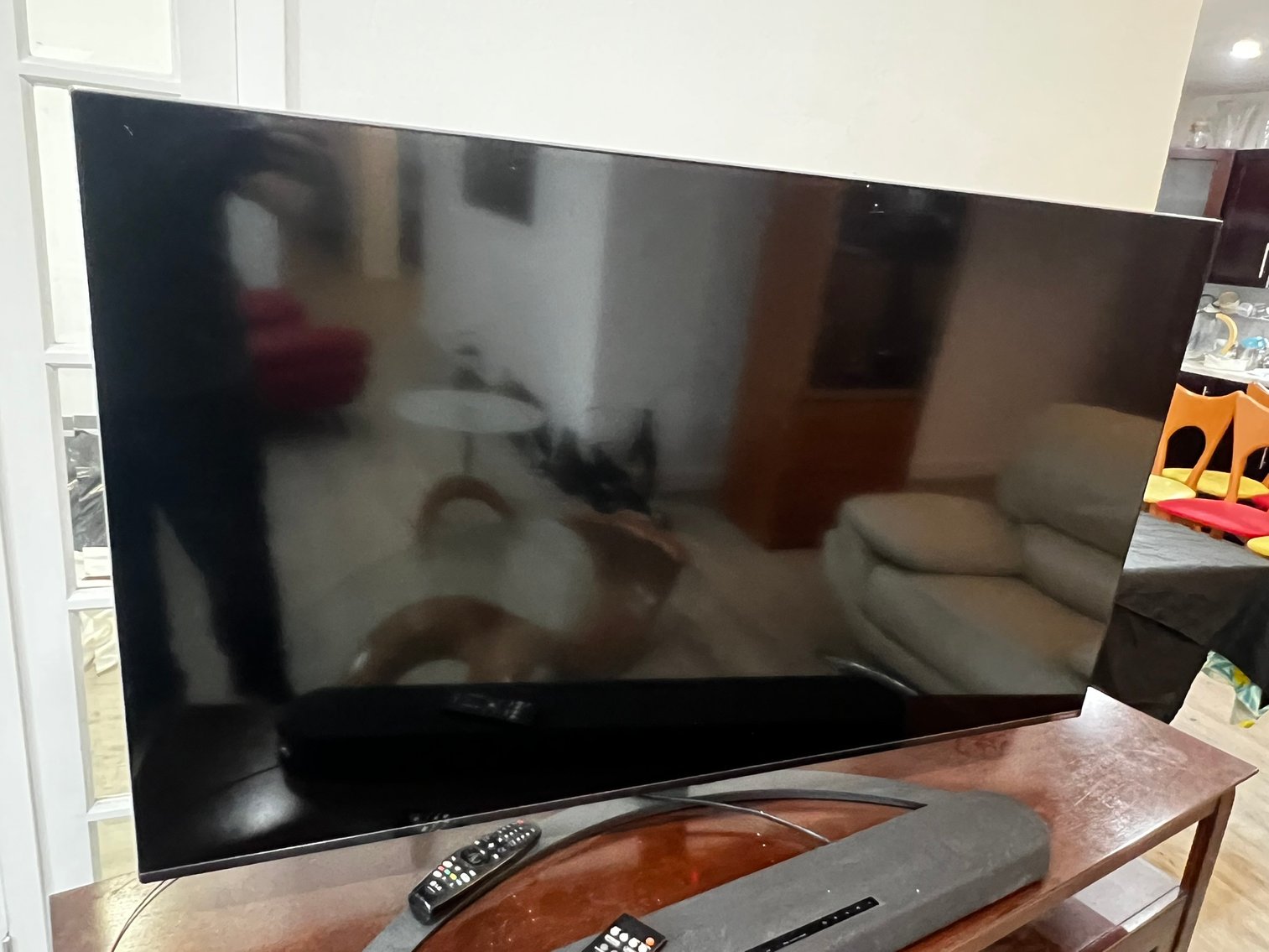 Image for ESTATE AUCTION - ARTWORK, COLLECTIBLES, LEATHER FURNITURE & MORE