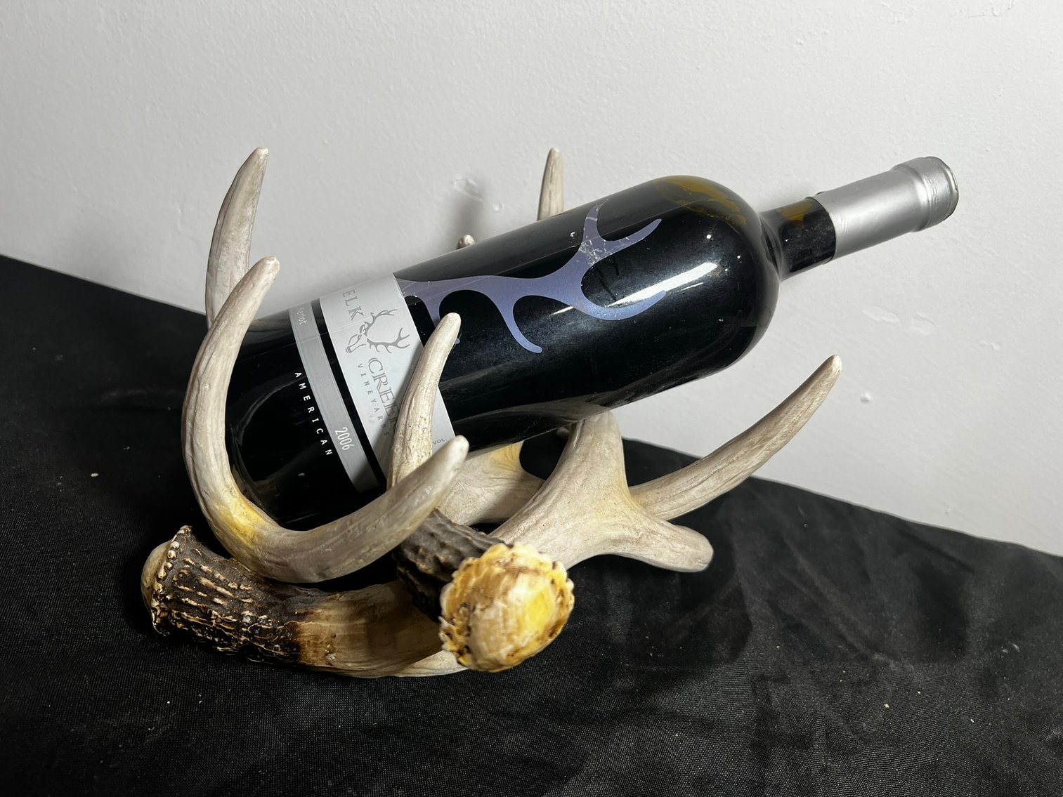 Image for ESTATE AUCTION - ARTWORK, COLLECTIBLES, LEATHER FURNITURE & MORE