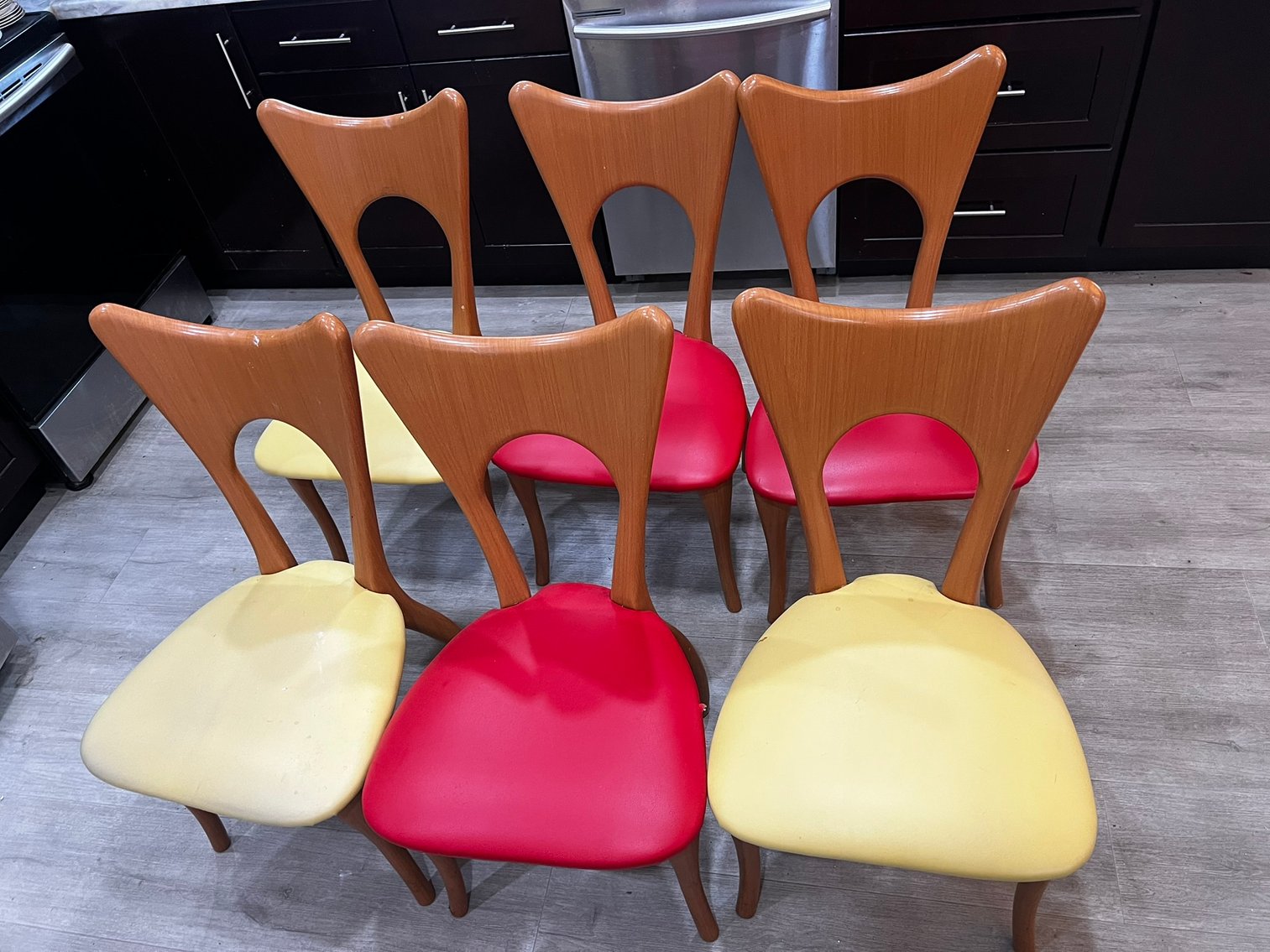 Image for ESTATE AUCTION - ARTWORK, COLLECTIBLES, LEATHER FURNITURE & MORE