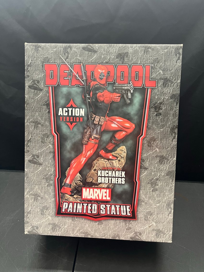 Image for COMICS, COLLECTIBLES, STATUES, FUNKO+