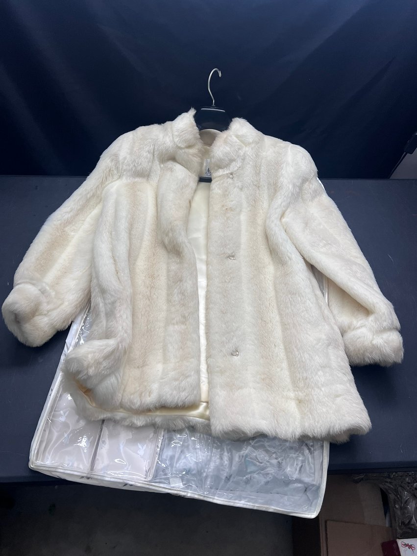 Image for ESTATE - ANTIQUES, COLLECTIBLES, GENERAL MERCH +