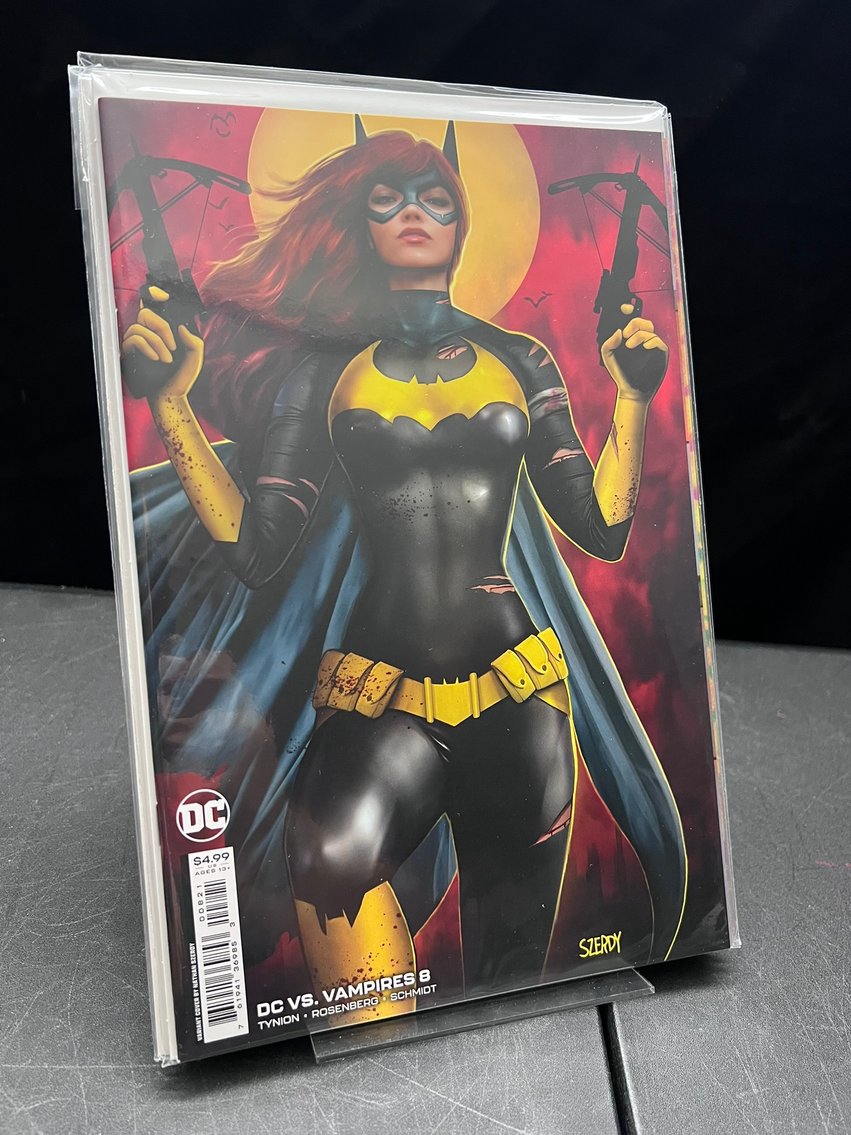 Image for COMICS & COLLECTIBLES - 600+ LOTS