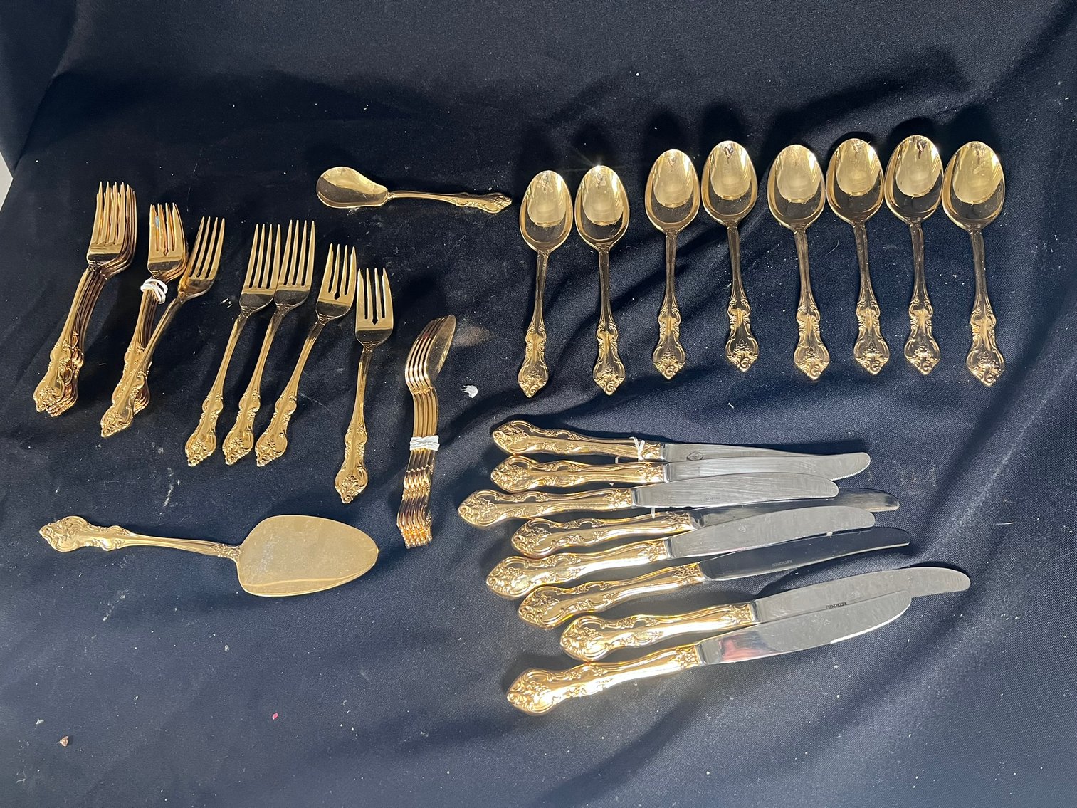 Image for ESTATE - JEWELRY, ANTIQUES, COLLECTIBLES +