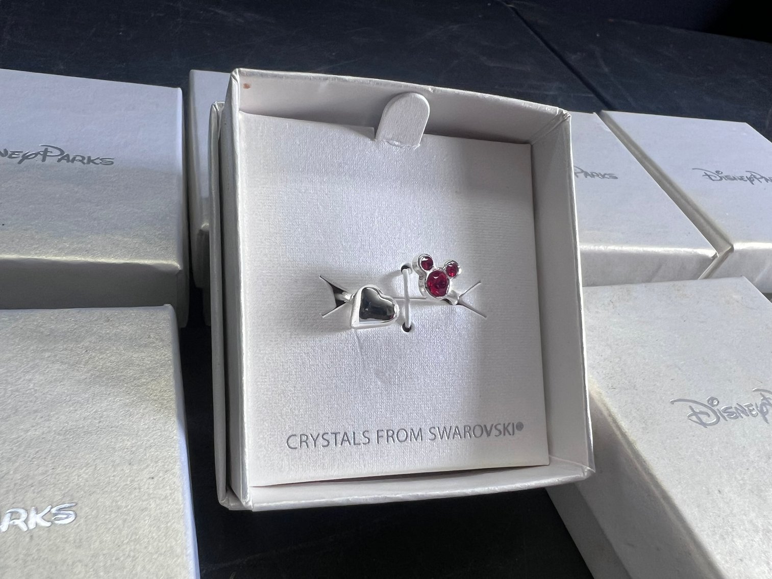 Image for ESTATE - JEWELRY, SPORTS CARDS, COLLECTIBLES - 400+ LOTS