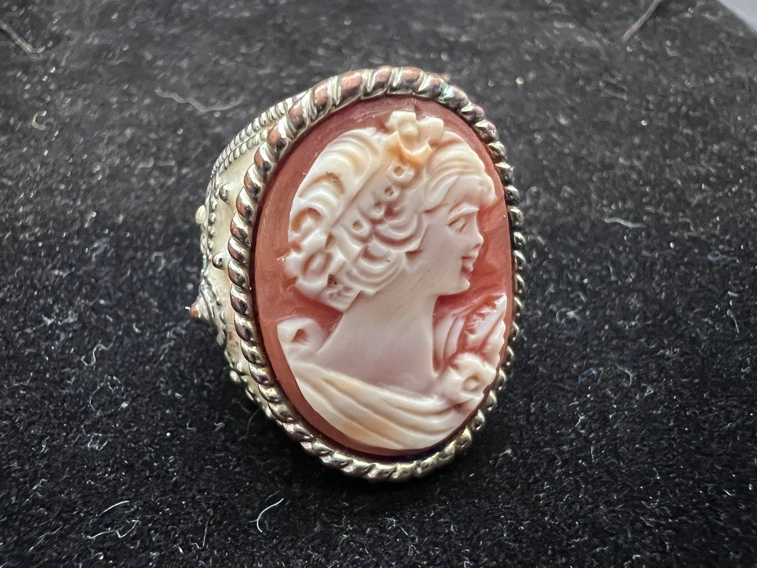 Image for ESTATE - JEWELRY, SPORTS CARDS, COLLECTIBLES - 400+ LOTS