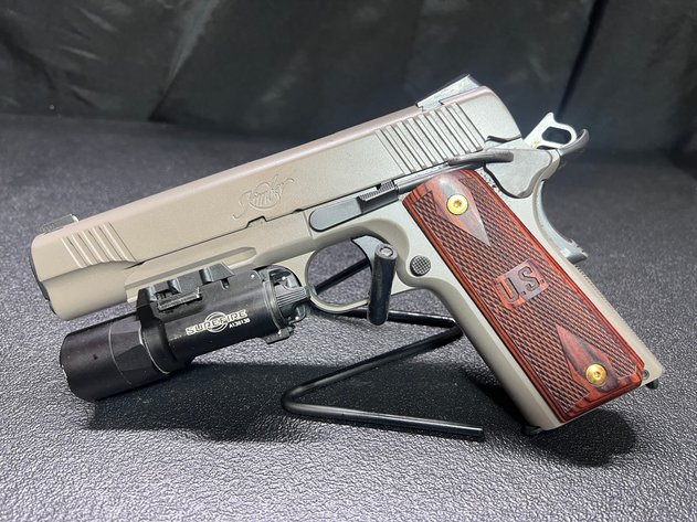 Image for ESTATE - NAPLES, FL - ANTIQUES, FIREARMS, TOOLS & MORE