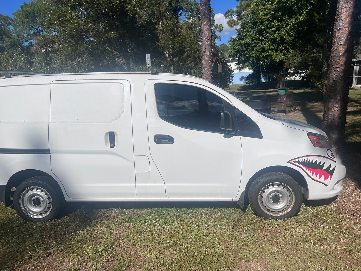 Image for ESTATE - NAPLES, FL - ANTIQUES, SLOT MACHINES, NISSAN VAN+ DAY 2 OF 2