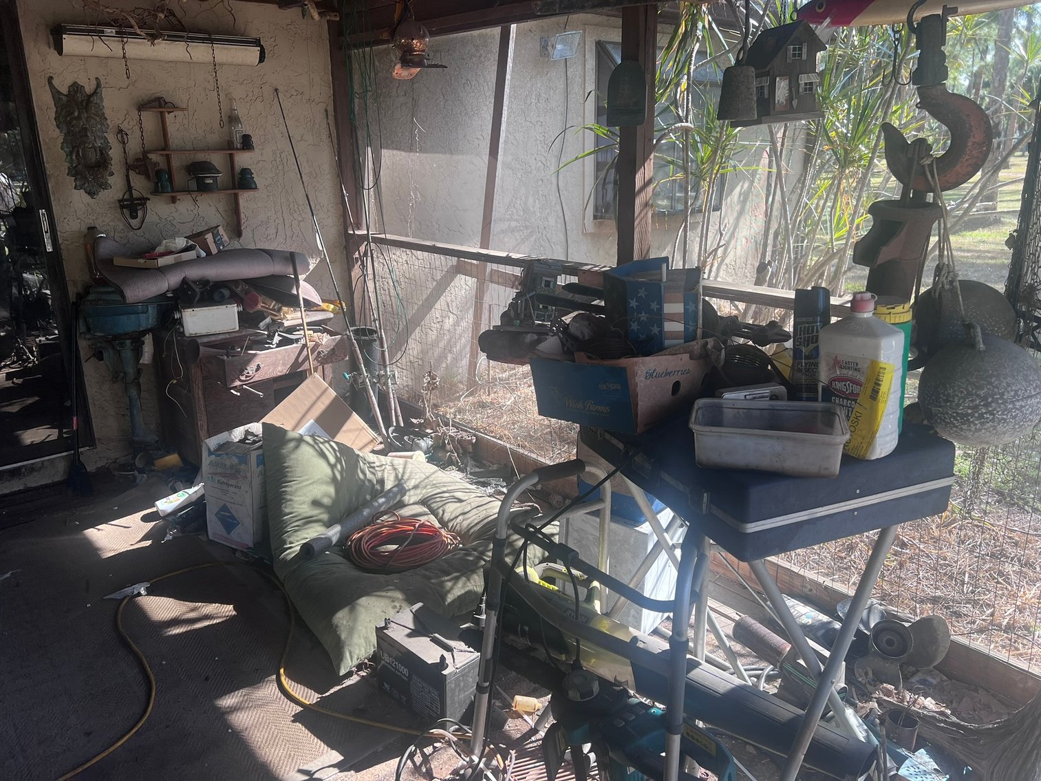 Image for ESTATE - NAPLES, FL - ANTIQUES, SLOT MACHINES, NISSAN VAN+ DAY 2 OF 2