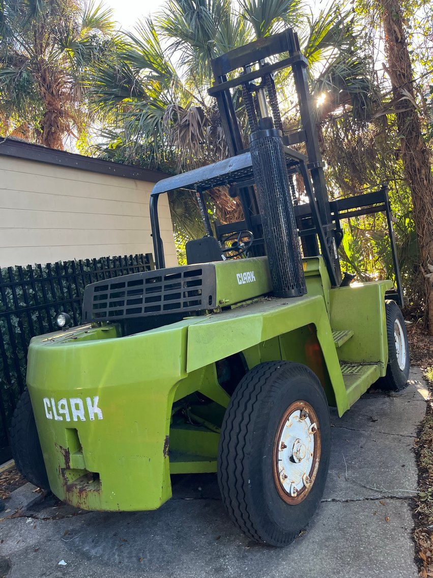 Image for ABSOLUTE - EQUIPMENT / TOOLS / PATIO FURNITURE +