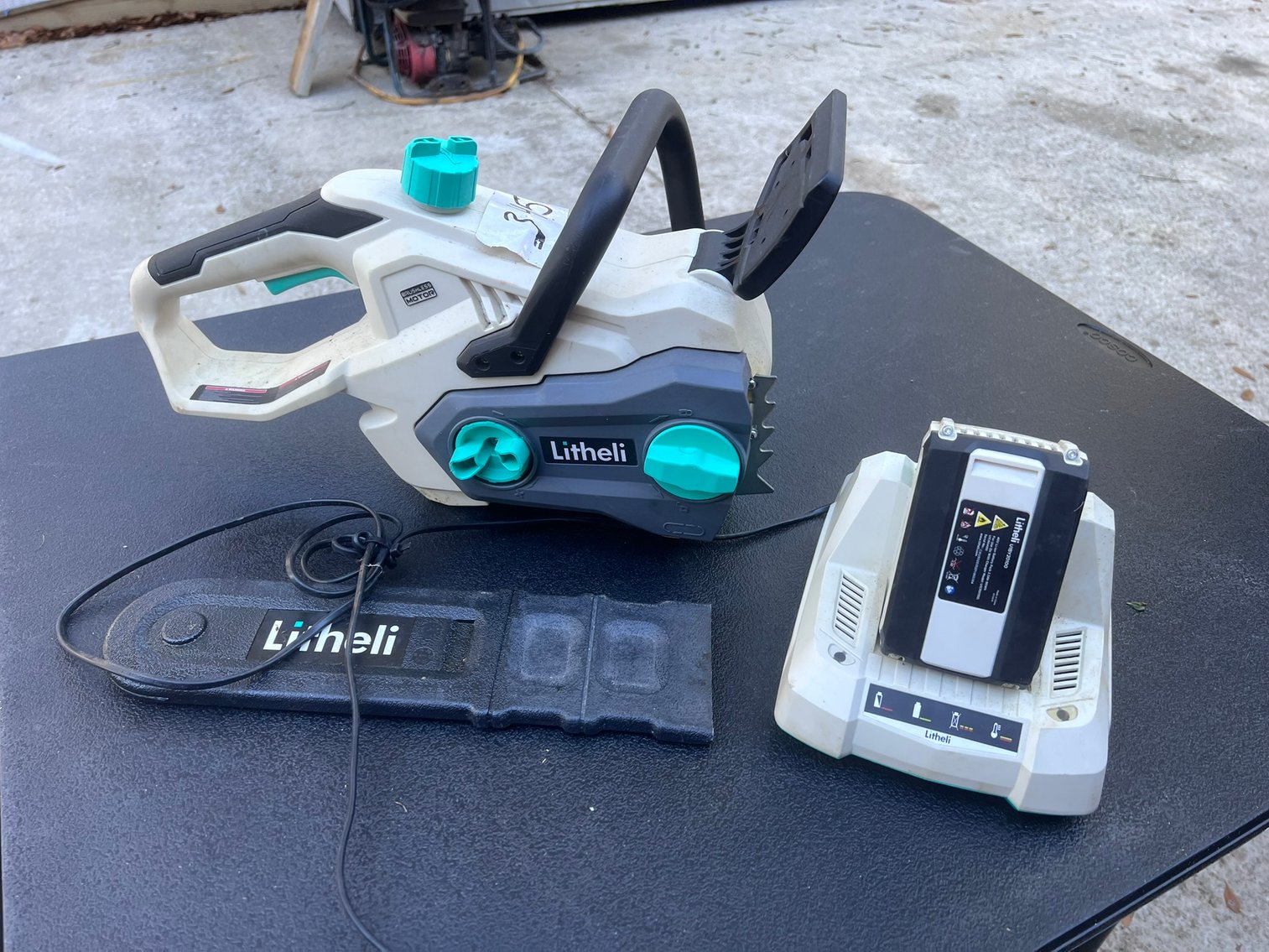 Image for ABSOLUTE - EQUIPMENT / TOOLS / PATIO FURNITURE +